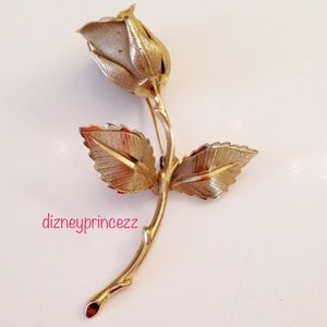 👛 Beauty & the Beast Inspired Gold Pin Dapper Day